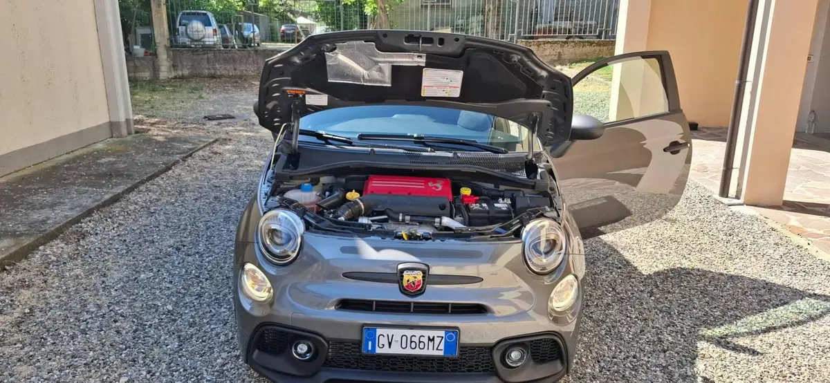 Abarth 695 usata a Pavia (16)
