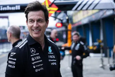 F1. "Briatore mi ha chiamato: voleva il motore pi&ugrave; forte e ha scoperto che la Mercedes non lo &egrave;". Wolff e il caso ADUO: "Ho l'allergia al BoP"