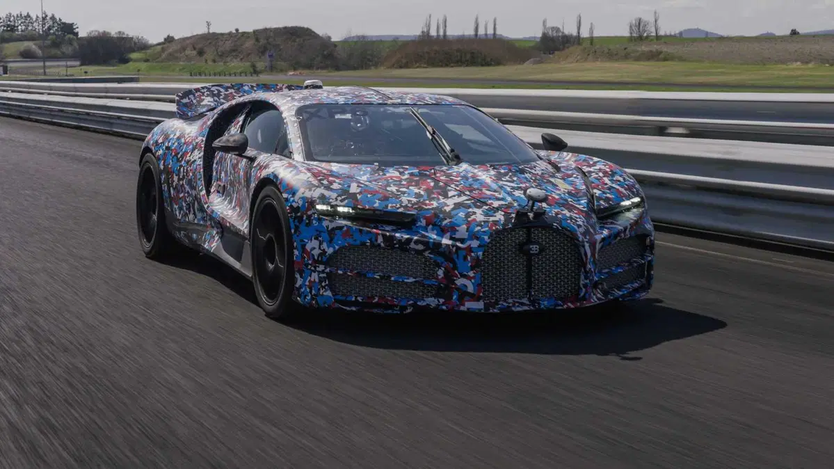 Bugatti Tourbillon, il segreto da 1.800 CV è grande quanto una mano: viaggio dentro lo sviluppo degli pneumatici Michelin (3)