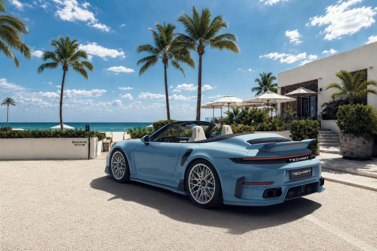 Porsche 911 Turbo S, arriva il kit TECHART da 811 CV: cambia tutto, dal design al sound (2)