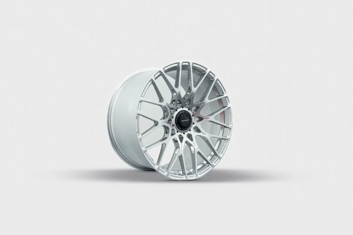 Porsche 911 Turbo S, arriva il kit TECHART da 811 CV: cambia tutto, dal design al sound (5)