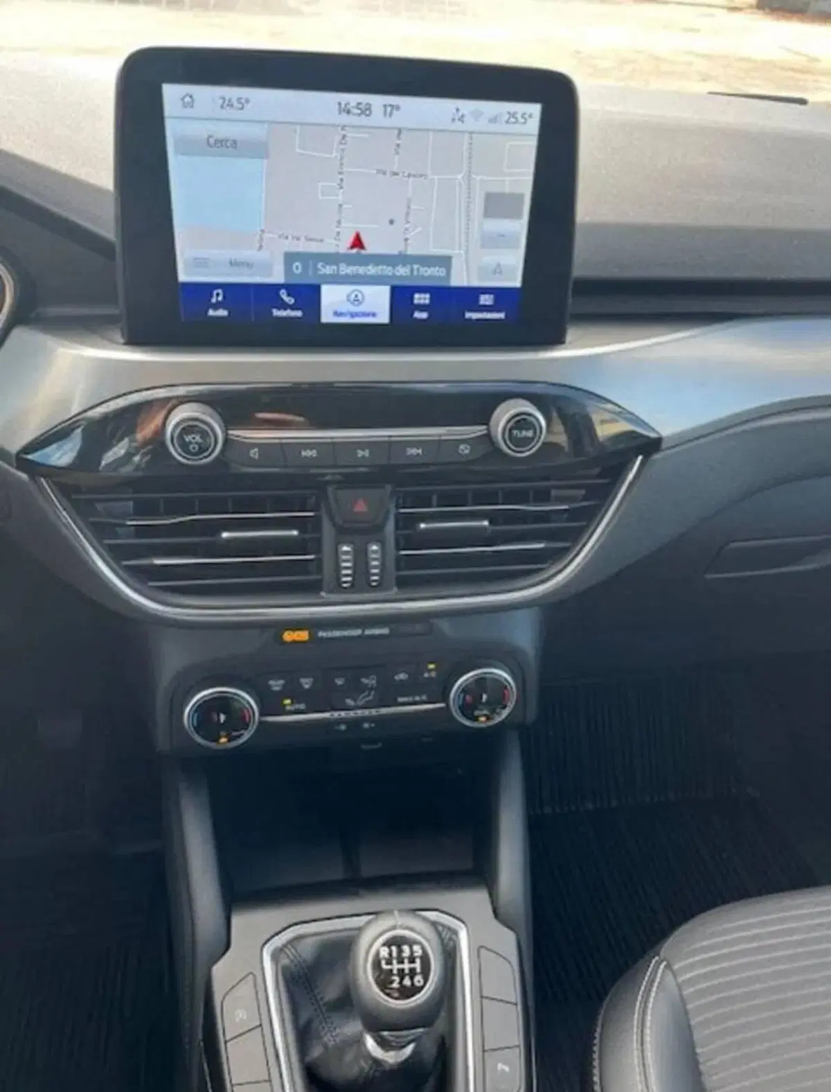 Ford Kuga usata a Milano (6)