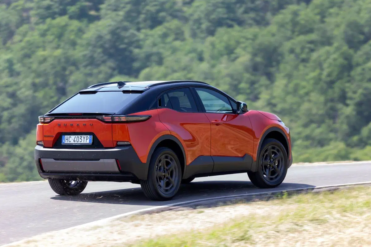 Subaru Uncharted: il SUV che cerca la sua strada tra DNA di marca e compromessi elettrici (3)