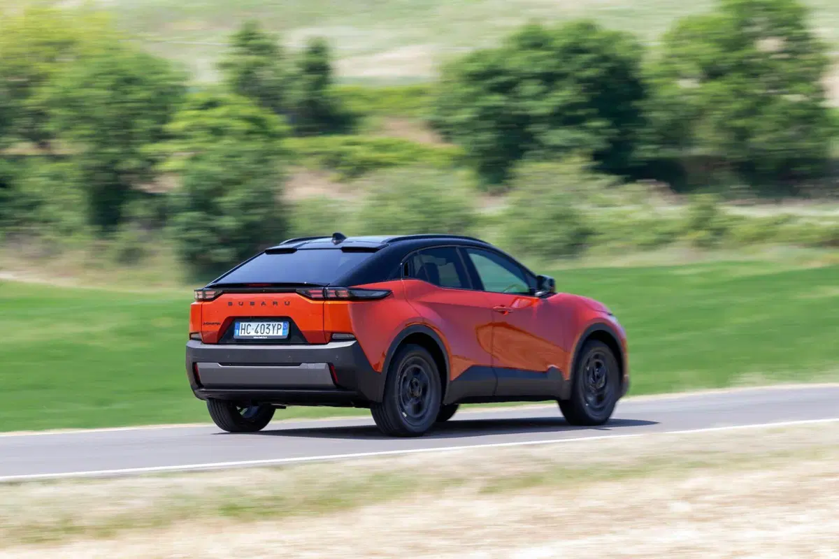 Subaru Uncharted: il SUV che cerca la sua strada tra DNA di marca e compromessi elettrici (10)