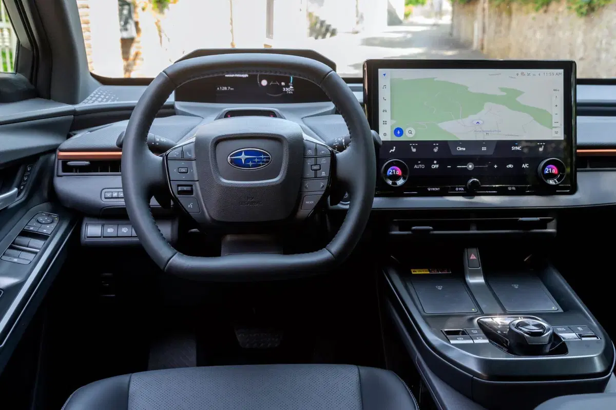 Subaru Uncharted: il SUV che cerca la sua strada tra DNA di marca e compromessi elettrici (4)