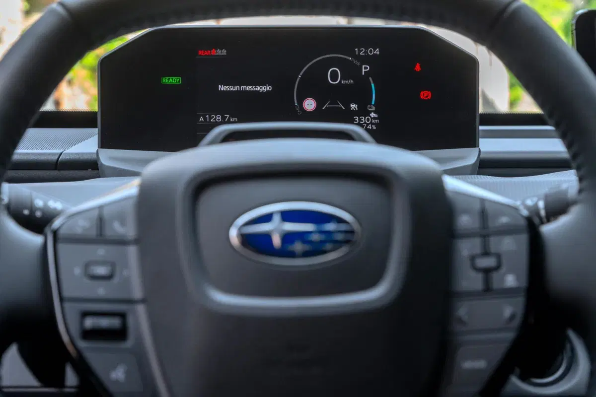 Subaru Uncharted: il SUV che cerca la sua strada tra DNA di marca e compromessi elettrici (7)