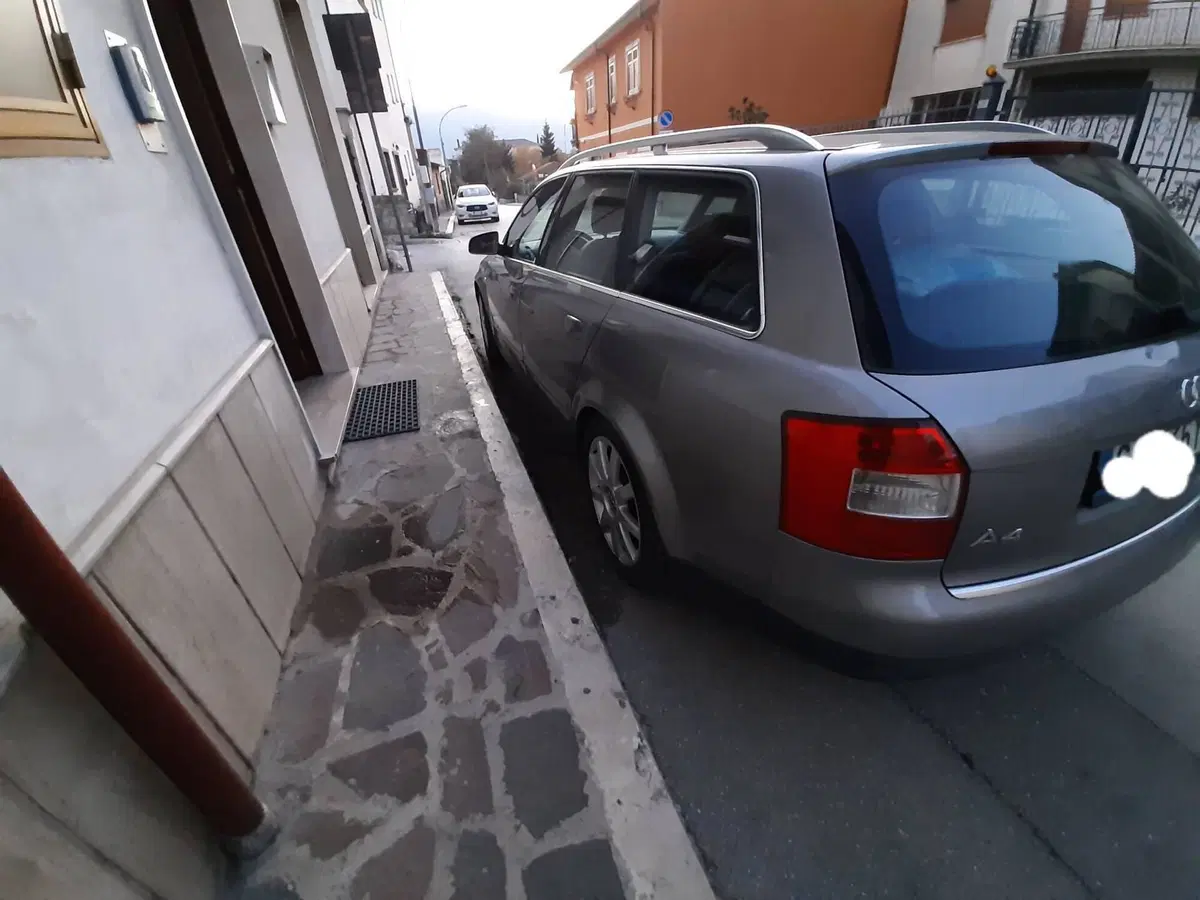 Audi A4 Avant usata a L'Aquila (14)