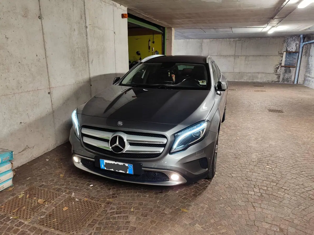 Mercedes-Benz GLA SUV usata a Trento