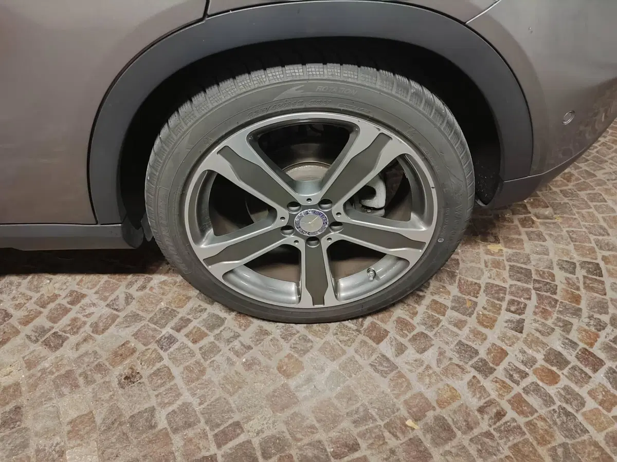 Mercedes-Benz GLA SUV usata a Trento (4)