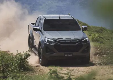 Isuzu va controcorrente: nel 2026 nasce un nuovo diesel 2.2 da 164 CV e 400 Nm