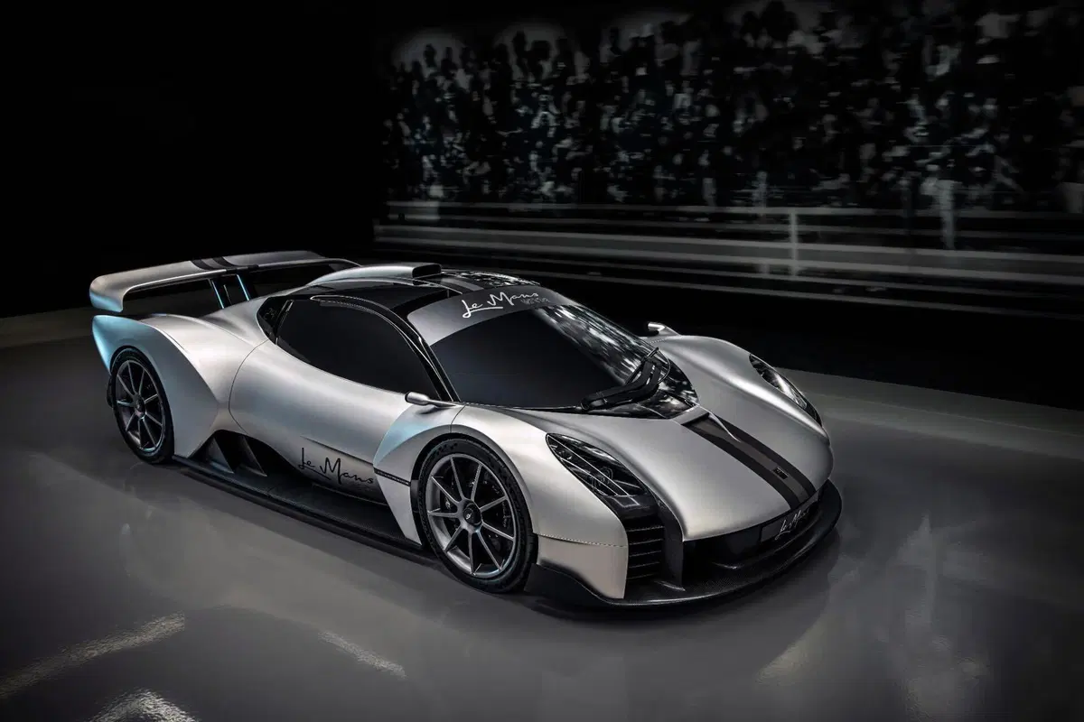 Gordon Murray porta quattro gioielli a Goodwood 2026: debutta la prima T.50s Niki Lauda destinata a un cliente (8)