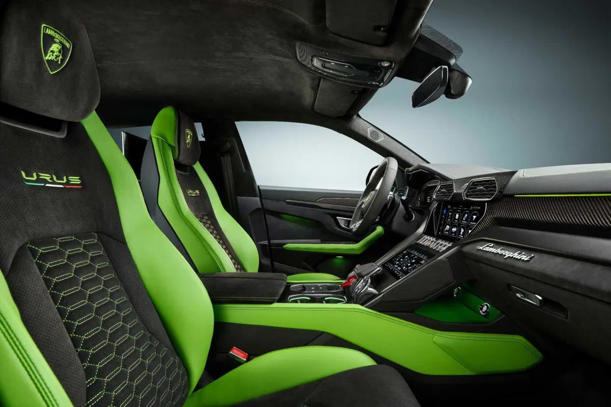 Lamborghini e i Super SUV: mezzo secolo dalla Cheetah fino alla Urus SE più potente di sempre (19)
