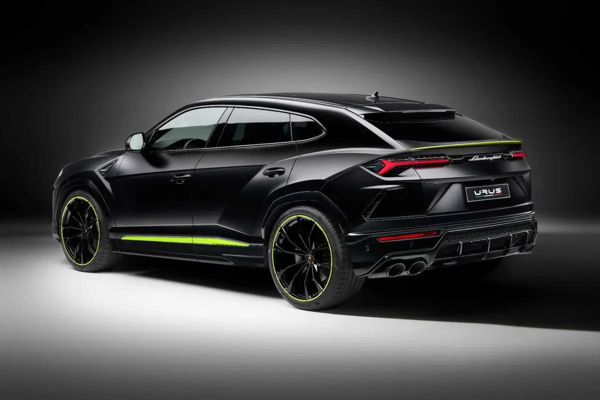 Lamborghini e i Super SUV: mezzo secolo dalla Cheetah fino alla Urus SE più potente di sempre (20)