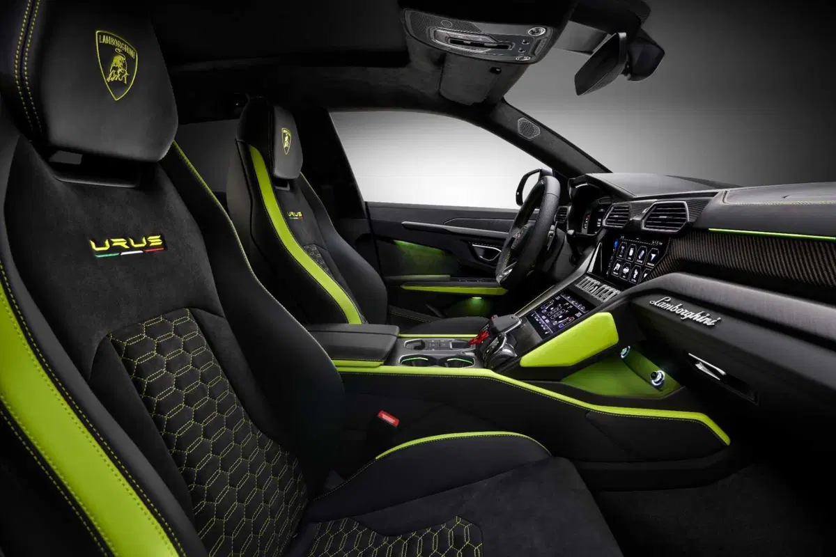 Lamborghini e i Super SUV: mezzo secolo dalla Cheetah fino alla Urus SE più potente di sempre (22)