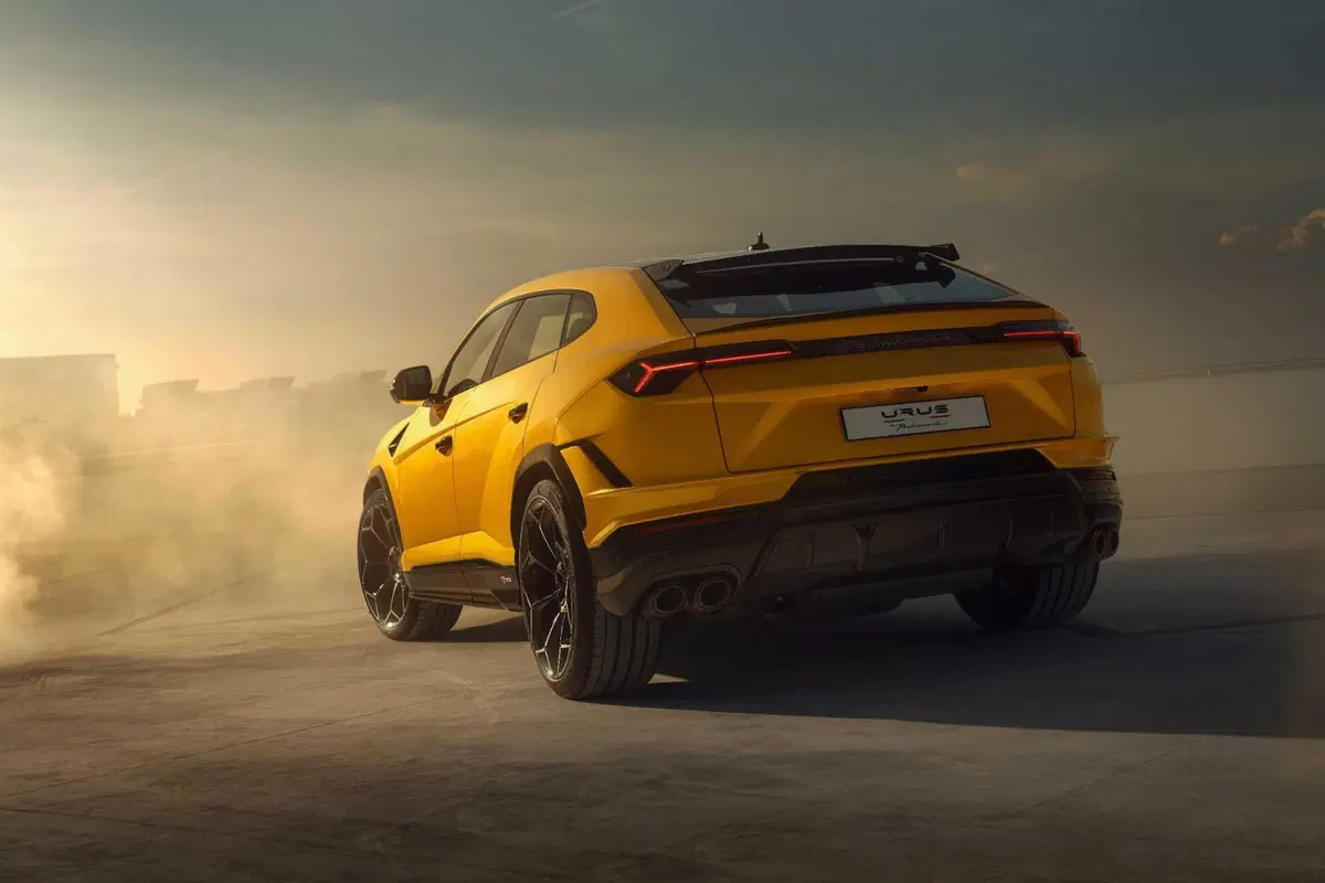 Lamborghini e i Super SUV: mezzo secolo dalla Cheetah fino alla Urus SE più potente di sempre (30)