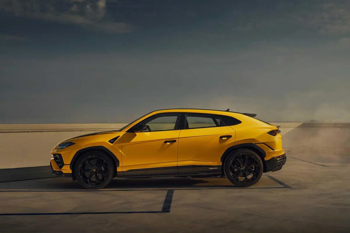 Lamborghini e i Super SUV: mezzo secolo dalla Cheetah fino alla Urus SE più potente di sempre (31)