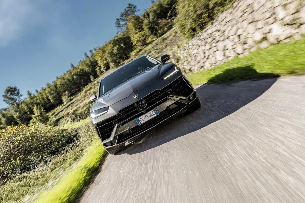Lamborghini e i Super SUV: mezzo secolo dalla Cheetah fino alla Urus SE più potente di sempre (46)