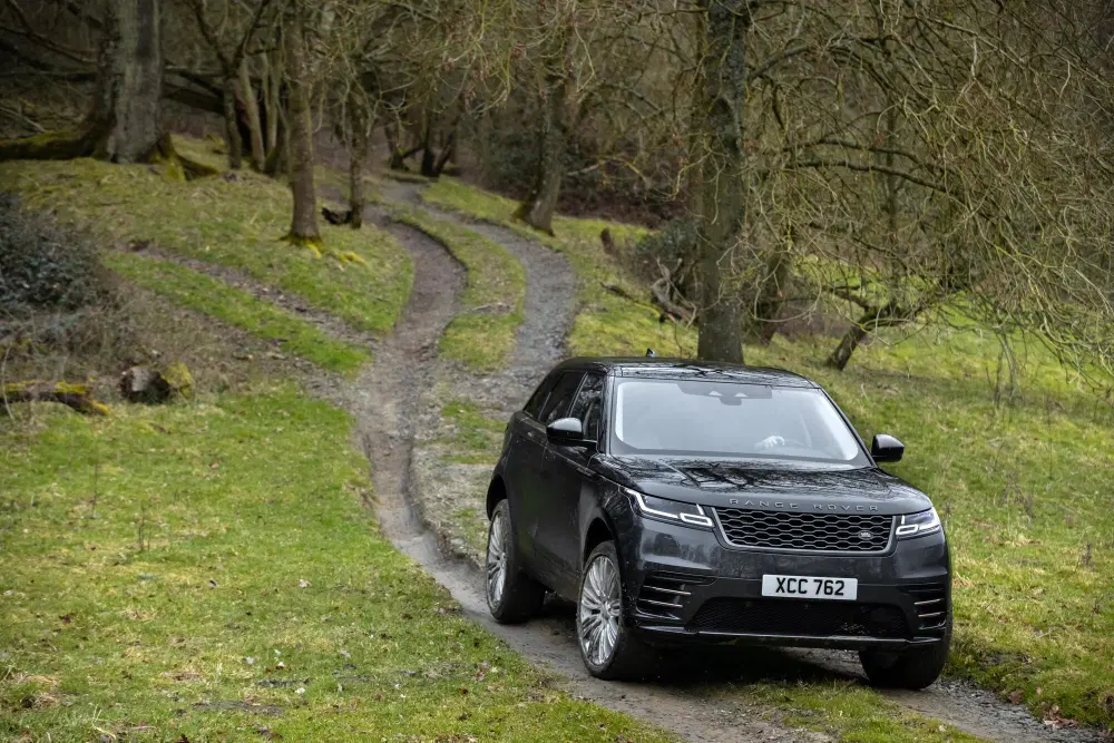 Range Rover Velar: le versioni Approved garantite dalla Casa