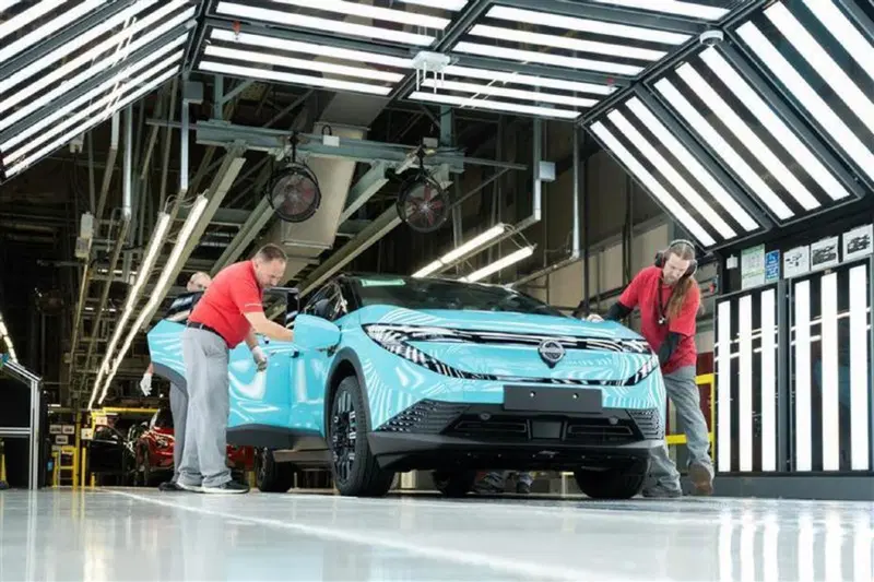 Nissan Leaf
