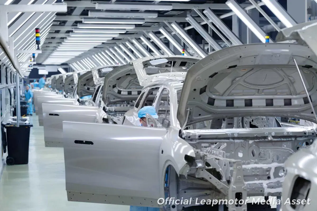 Leapmotor, il fondatore non ha dubbi: «Presto l'80% delle auto arriverà dalla Cina» (6)