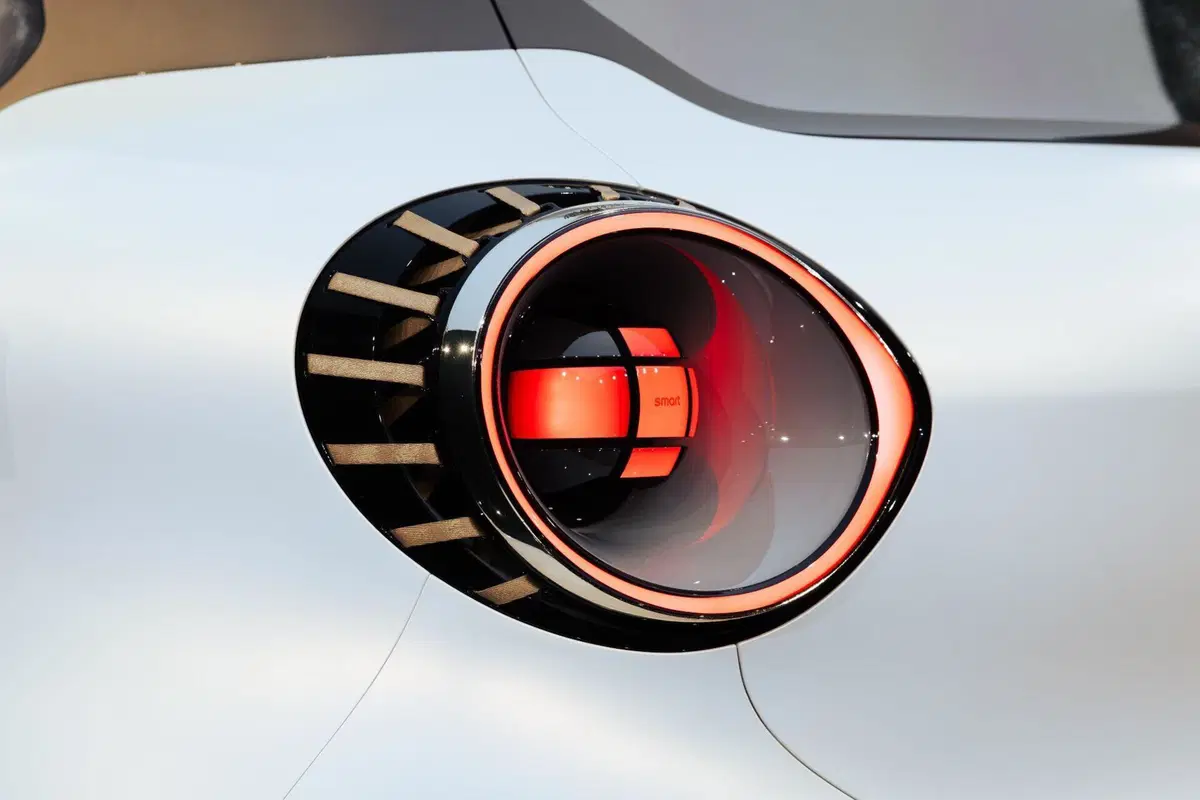 Smart #2, ecco la nuova erede della fortwo: svelati interni e nuova piattaforma ECA (3)