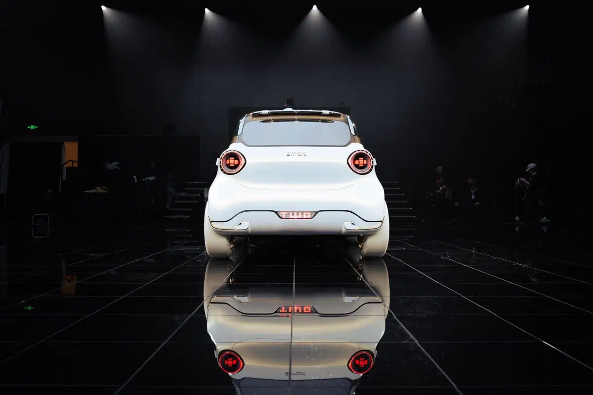 Smart #2, ecco la nuova erede della fortwo: svelati interni e nuova piattaforma ECA (6)