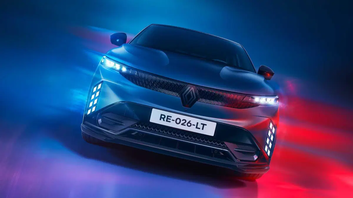 Renault Megane E-Tech Electric si rifà il trucco: nuova batteria, più autonomia e Gemini a bordo (43)