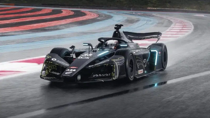 La Formula E dove meno te lo aspetti: trazione integrale, 600 kW e un calendario record da 21 gare