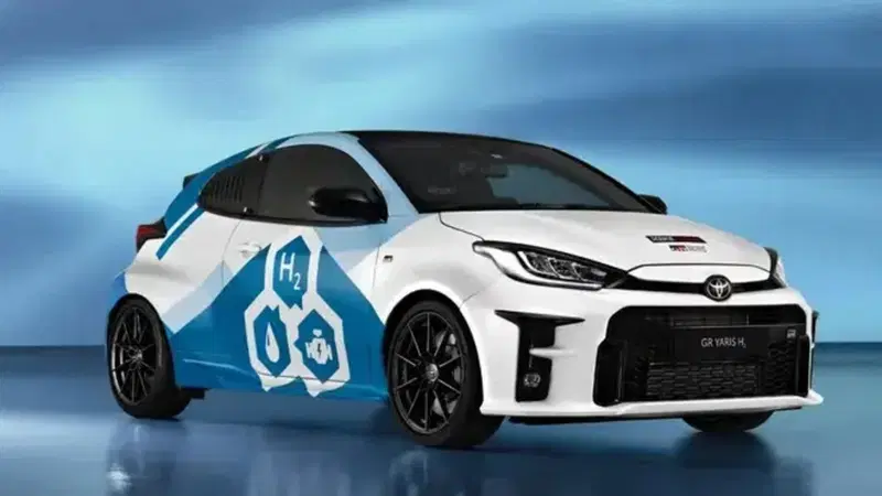 Toyota va all'attacco e scommette tutto sull'idrogeno: ecco il piano segreto per battere le auto elettriche in Europa