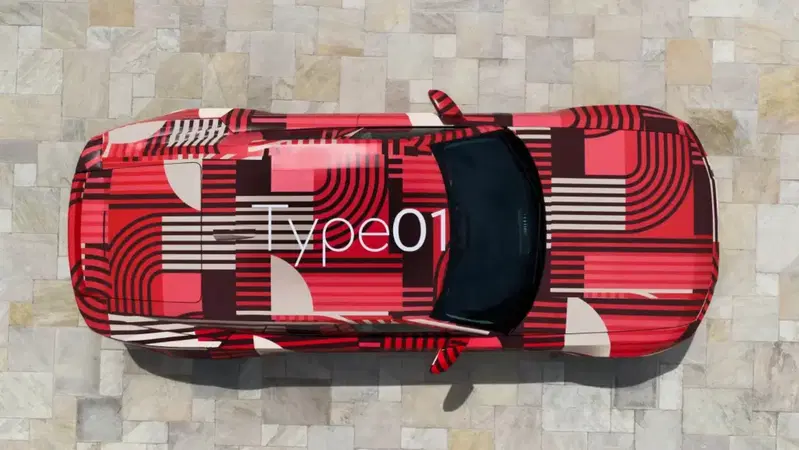 Nuova Jaguar Type 01: la rivoluzione elettrica da 1.000 CV ha una data. Sar&agrave; davvero l&rsquo;auto pi&ugrave; desiderata del mondo?