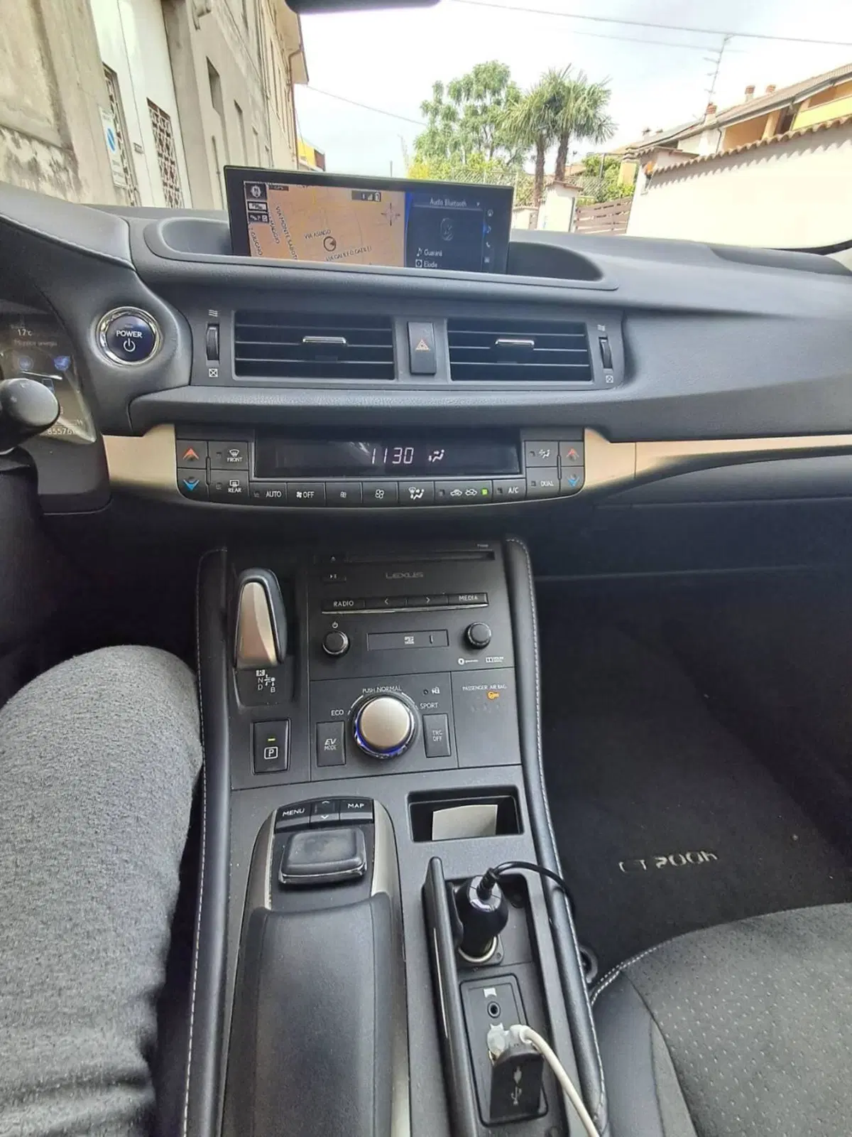 Lexus CT usata a Novara (5)