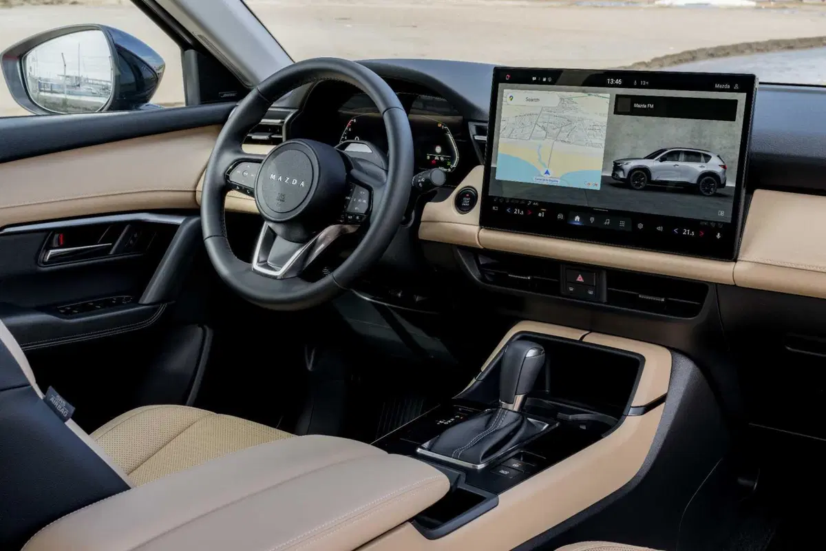Mazda sfida tutti: il touchscreen è più sicuro dei tasti fisici, parola dell'ingegnere della CX-5 (6)