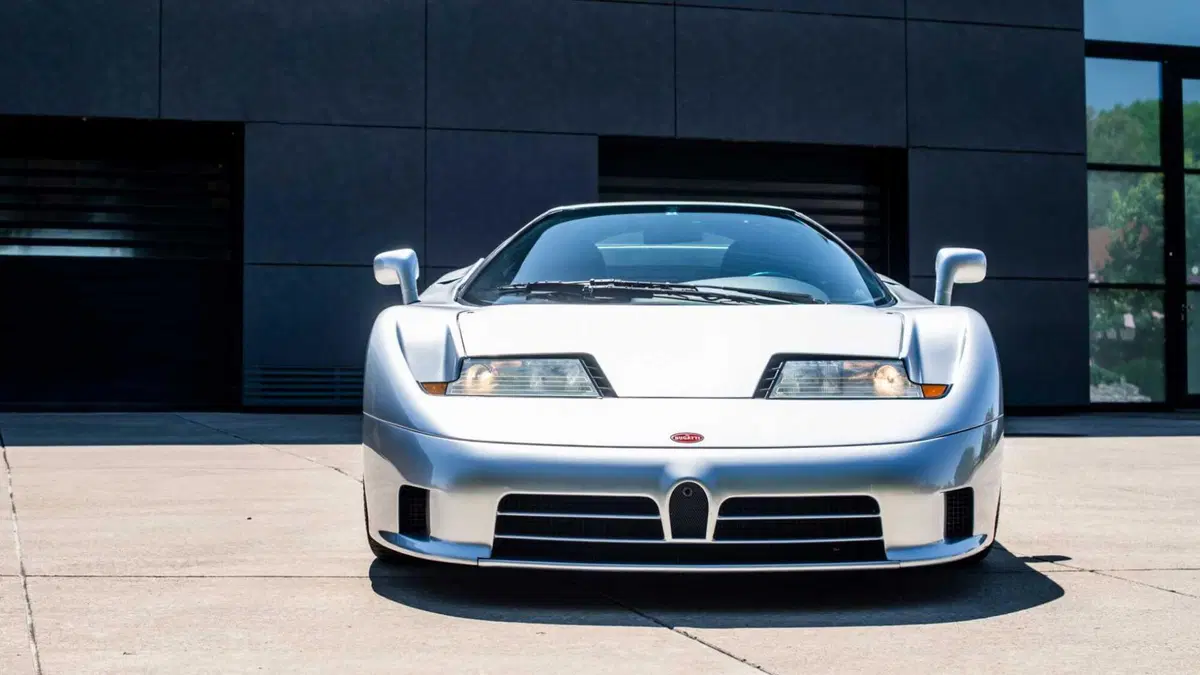 Bugatti EB 110 (1991-95) (4)