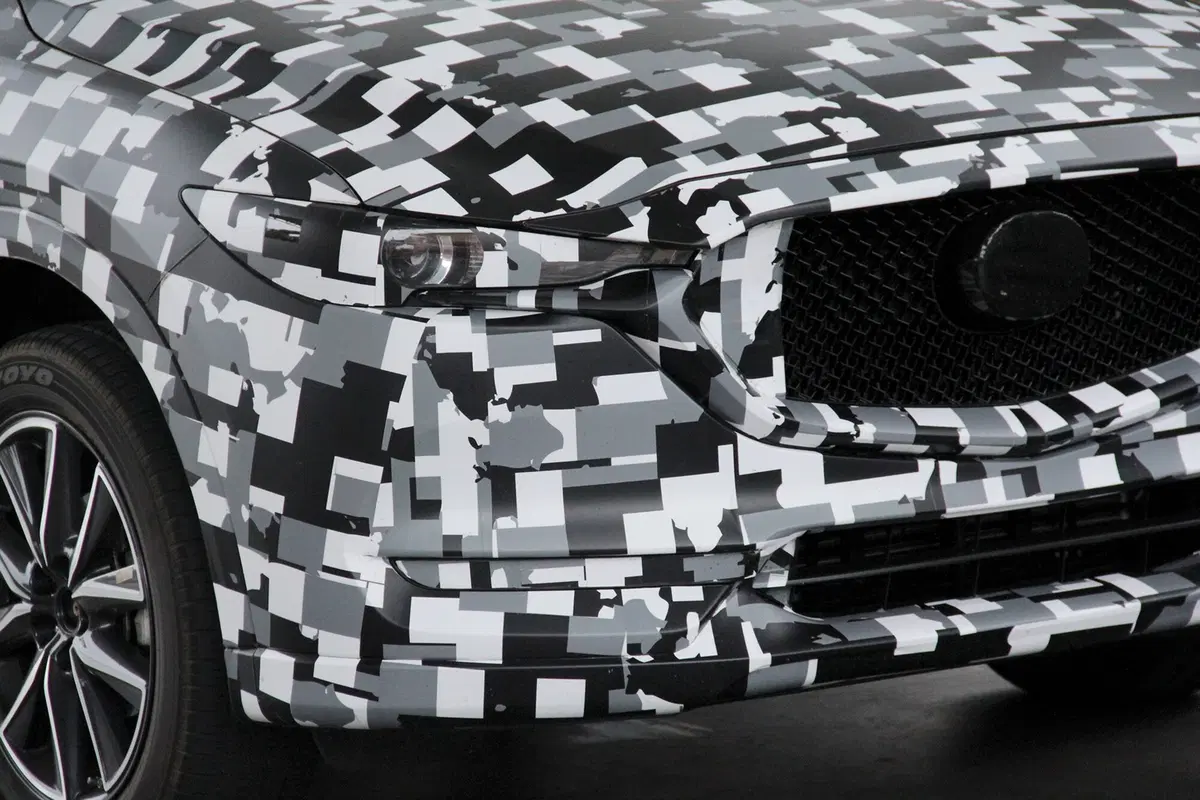 Nuovo Mazda CX-5 2018: ecco come sarà (8)