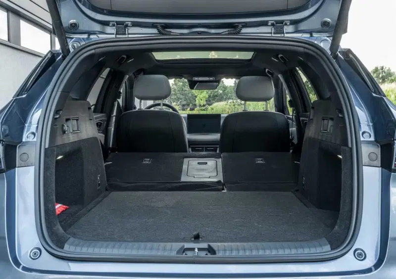 Byd Seal 6 DM-i Station Wagon (14)