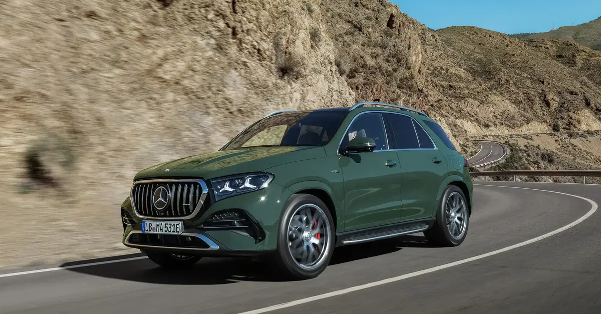 Auto pi&ugrave; grandi, tasse pi&ugrave; alte: la proposta europea per limitare la diffusione dei maxi SUV
