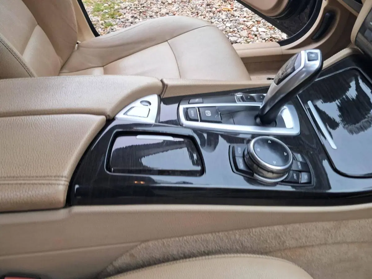 BMW Serie 5 Touring usata a Mantova (12)