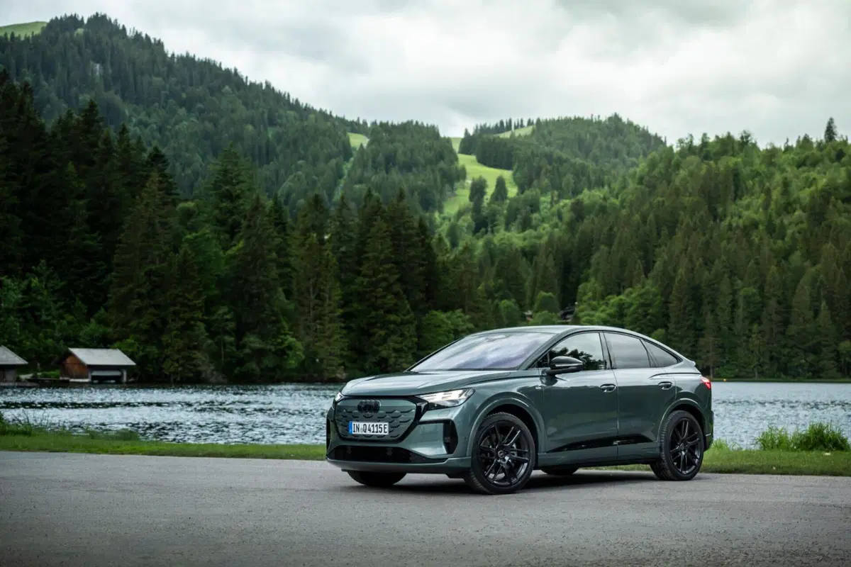 Nuova Audi Q4 e-tron: più muscoli, più digitale, più autonomia | Caratteristiche, prezzi e allestimenti  (11)