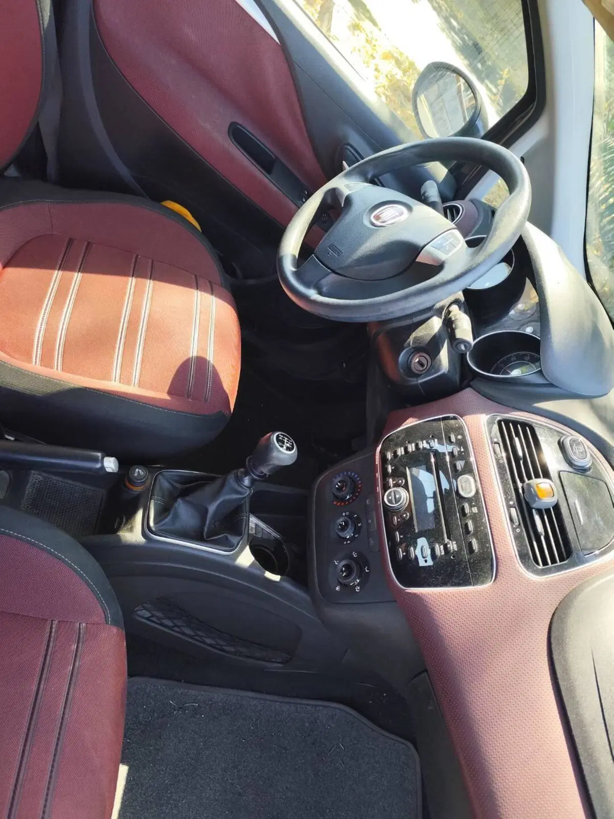 Fiat Punto Evo usata a Roma (5)