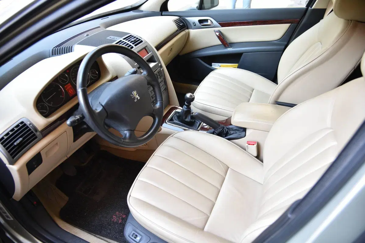 Peugeot 407 usata a Catania (7)
