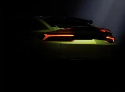 Lamborghini Urus SE Performante: 800 CV stanno per diventare "pochi", la prima foto accende la miccia