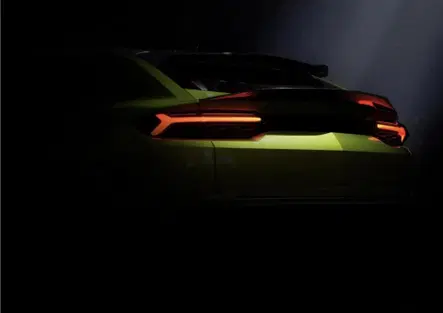 Lamborghini Urus SE Performante: 800 CV stanno per diventare pochi, la prima foto accende la miccia