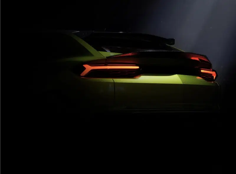 Lamborghini Urus SE Performante