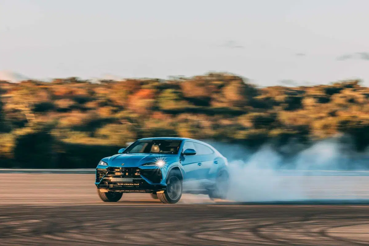 Lamborghini Urus SE (12)