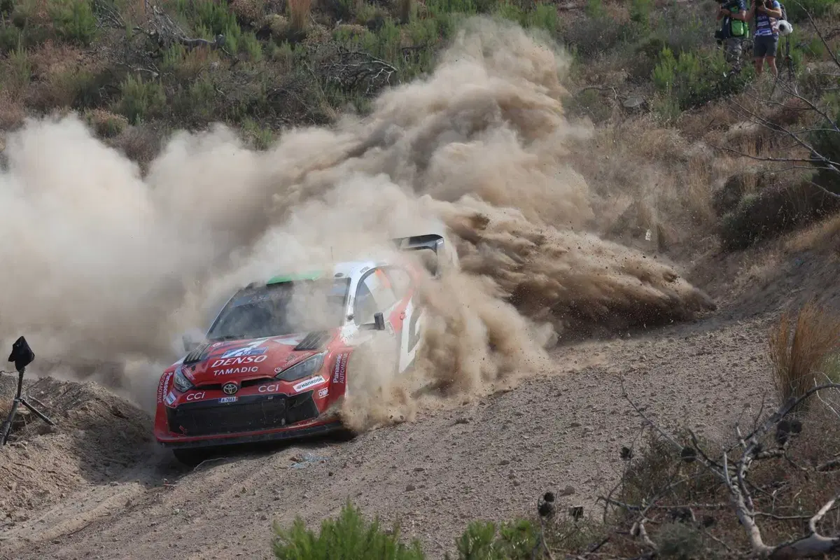 WRC26 #08 Acropolis Grecia D2. Duello Neuville Ogier, strage di pneumatici [VIDEO] (2)