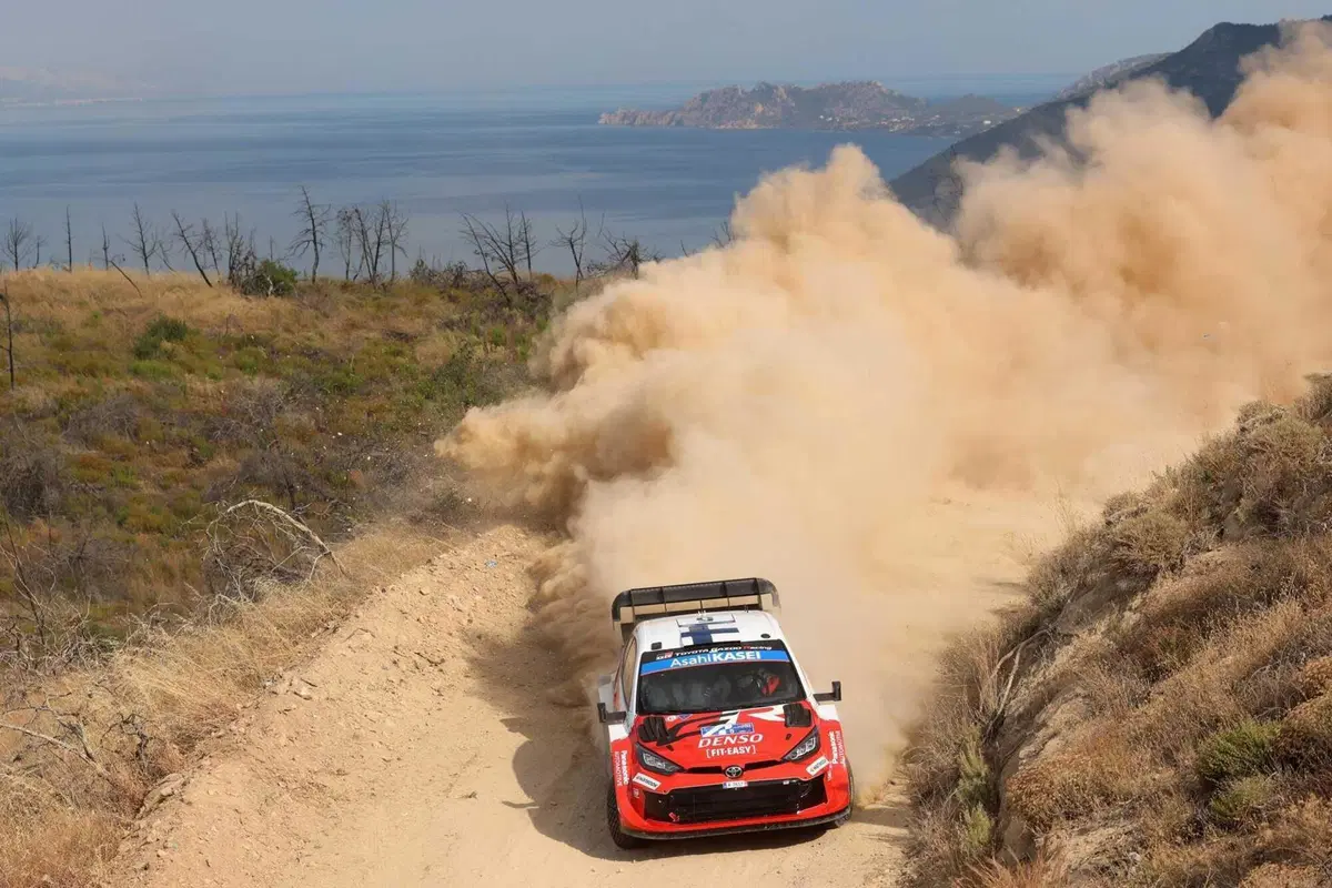 WRC26 #08 Acropolis Grecia D2. Duello Neuville Ogier, strage di pneumatici [VIDEO] (6)