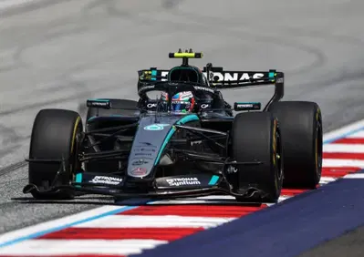 F1. Tutti temono il caldo ma non Kimi Antonelli: a Spielberg la sua Mercedes vola. Ferrari? I CV del nuovo motore ci sono ma...