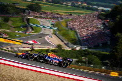 Gestione del calore e testa a testa tra Antonelli e Russell: le qualifiche del GP d&rsquo;Austria infiammano il Red Bull Ring! La cronaca in diretta