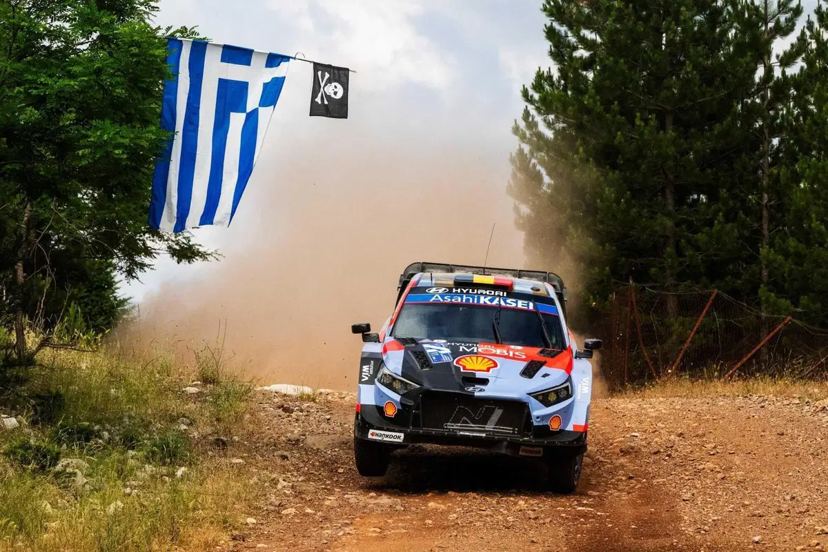 WRC26 #08 Acropolis Grecia D3. Neuville e Ogier, fuggiasco e  cacciatore [VIDEO] (7)