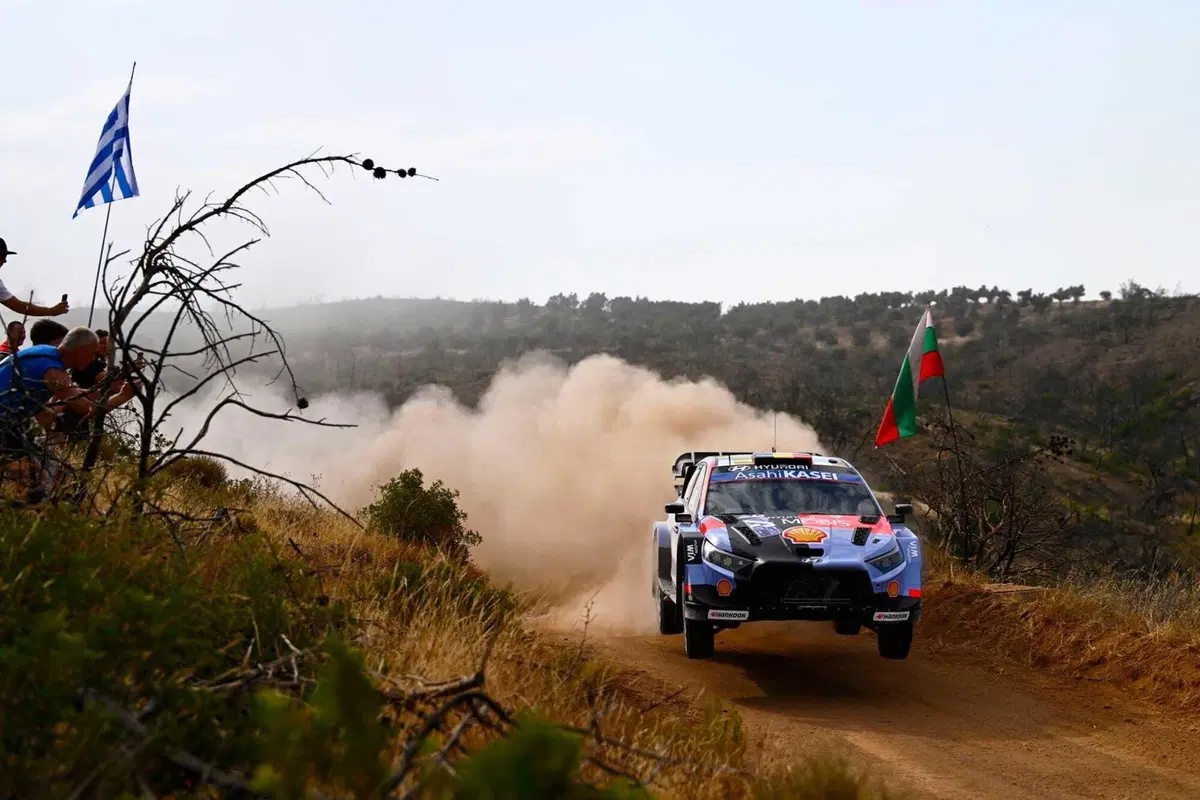 WRC26 #08 Acropolis Grecia D3. Neuville e Ogier, fuggiasco e  cacciatore [VIDEO] (14)